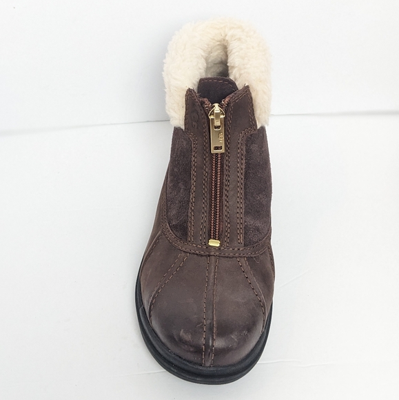 NWOT UGG Hapsburg zip winter boots - Picture 3 of 16